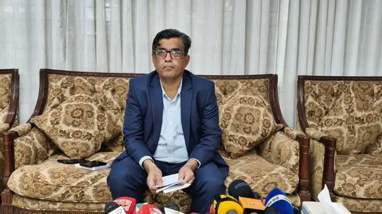 তফসিল ঘোষণার পর অন্যায্য দাবি নিয়ে রাস্তায় নামলে কঠোর ব্যবস্থা